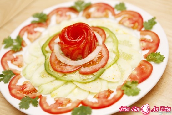 salad-ca-chua